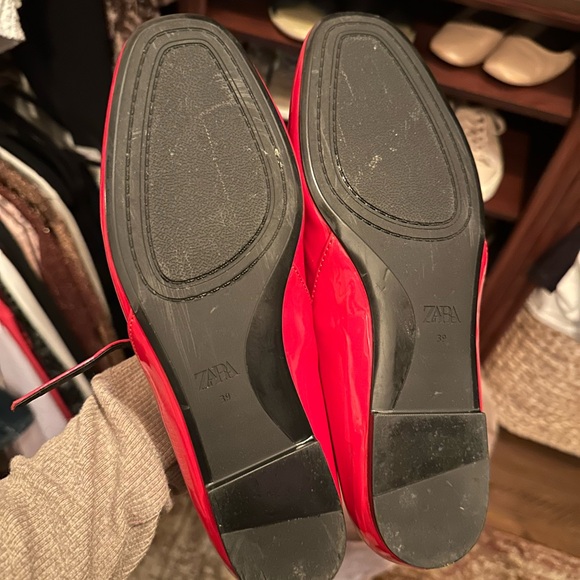 Zara Patent Faux Leather Red Mary Janes - Picture 7 of 8